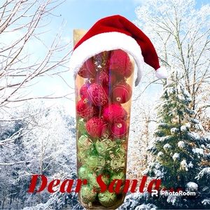 🖤SOLD🖤Shatterproof Christmas Bulbs. Green & Hot Pink. Approx 38-40 bulbs.